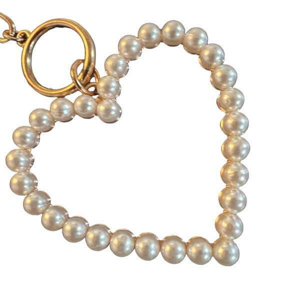 Viola Pearl Heart Toggle Clasp Necklace Gold White NWT - Picture 4 of 6